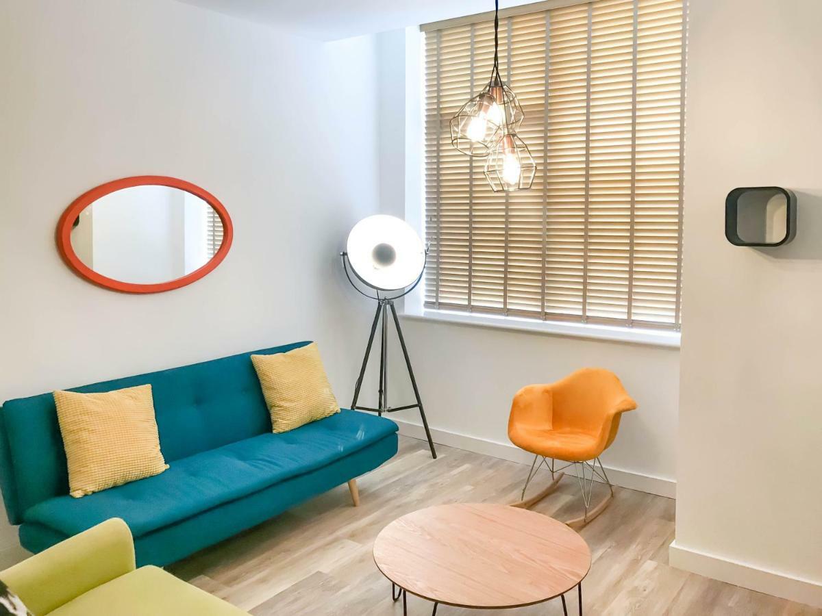 Luxury 1 Bed Apartment In City Centre With Parking Chester Luaran gambar