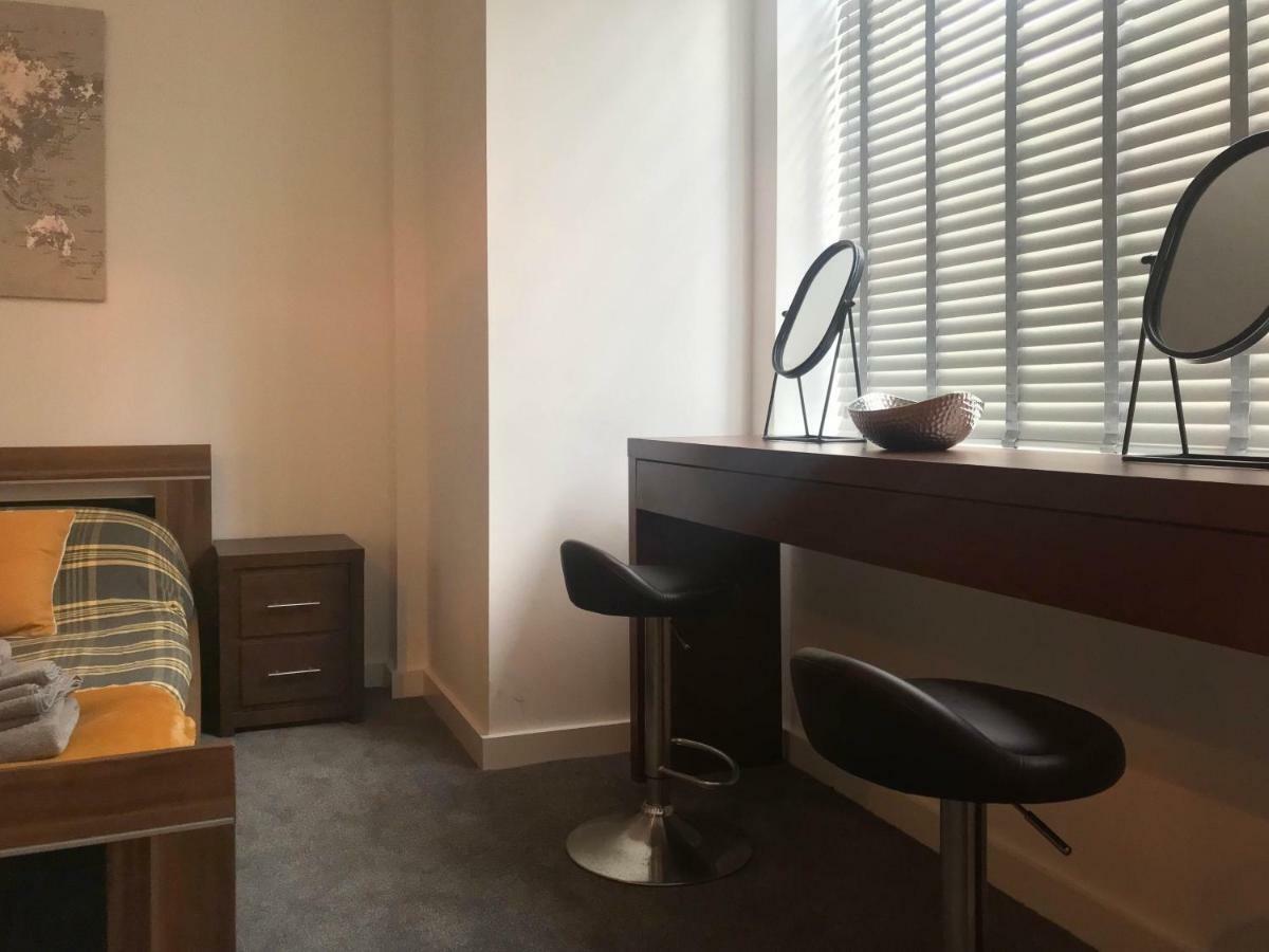 Luxury 1 Bed Apartment In City Centre With Parking Chester Luaran gambar