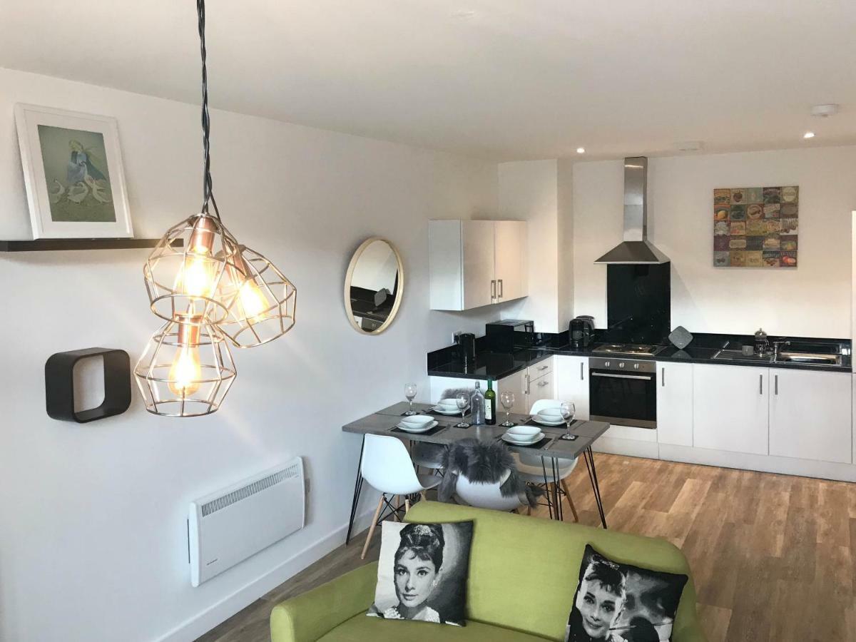 Luxury 1 Bed Apartment In City Centre With Parking Chester Luaran gambar