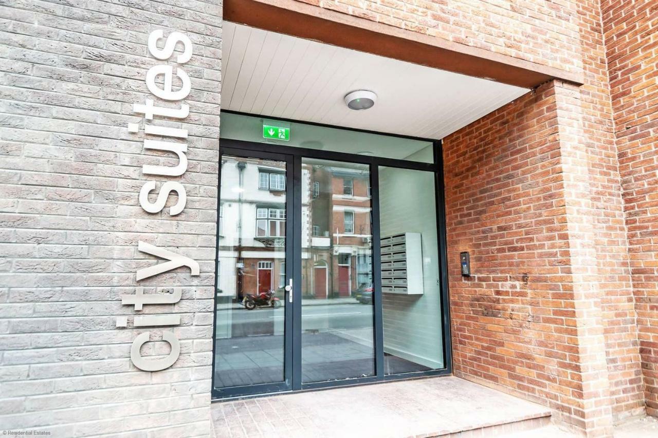 Luxury 1 Bed Apartment In City Centre With Parking Chester Luaran gambar