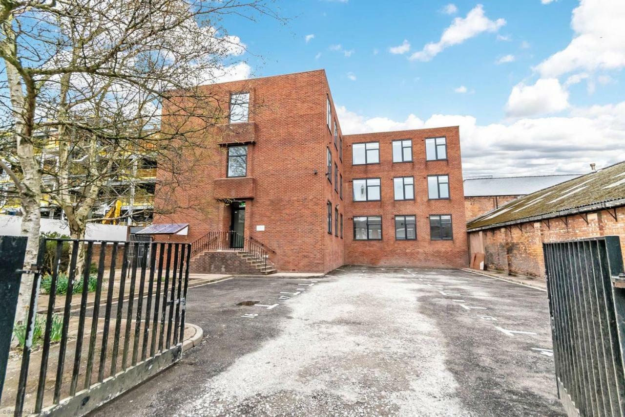 Luxury 1 Bed Apartment In City Centre With Parking Chester Luaran gambar